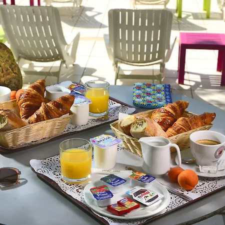 شقة فندقية Resideal Motte