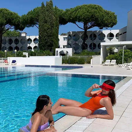 Resideal Motte 3* لا غراند موت